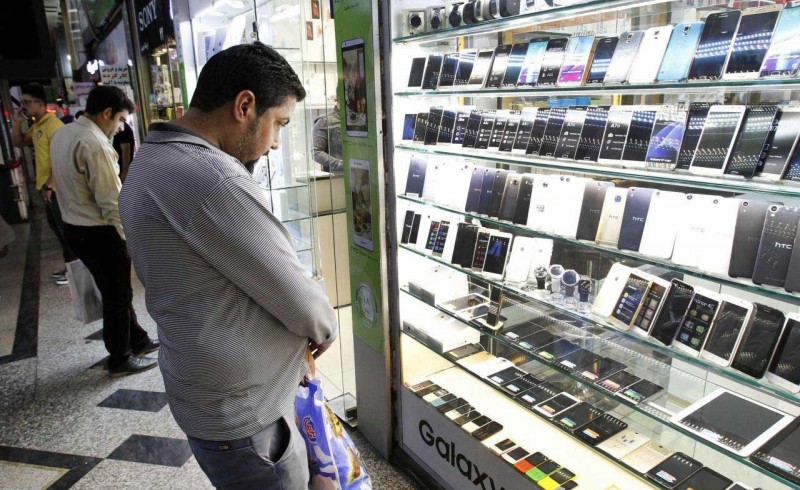 واردات رسمی گوشی تلفن همراه به کشور ۹۳ درصد رشد کرد