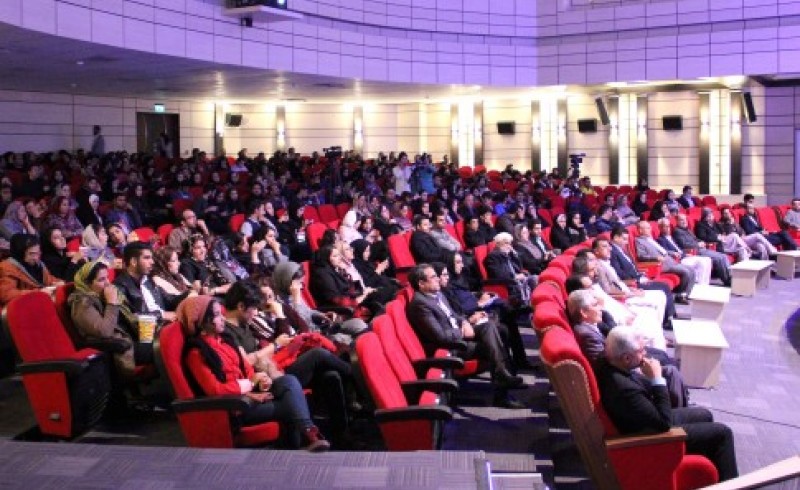فیلم/ افتتاحیه جشنواره فیلم فجر در زاهدان