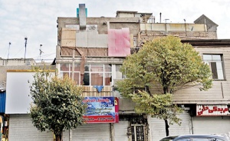 پشت بام فروشی در پایتخت/ روشی عجیب برای صاحب خانه شدن در تهران + فیلم