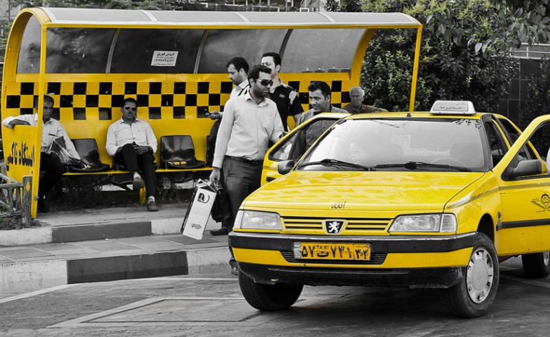 سود کاذب قاچاق سوخت عامل کاهش خدمات رسانی تاکسی سرویس ها در سراوان/ قرق ایستگاه های تاکسی توسط خودروهای شخصی