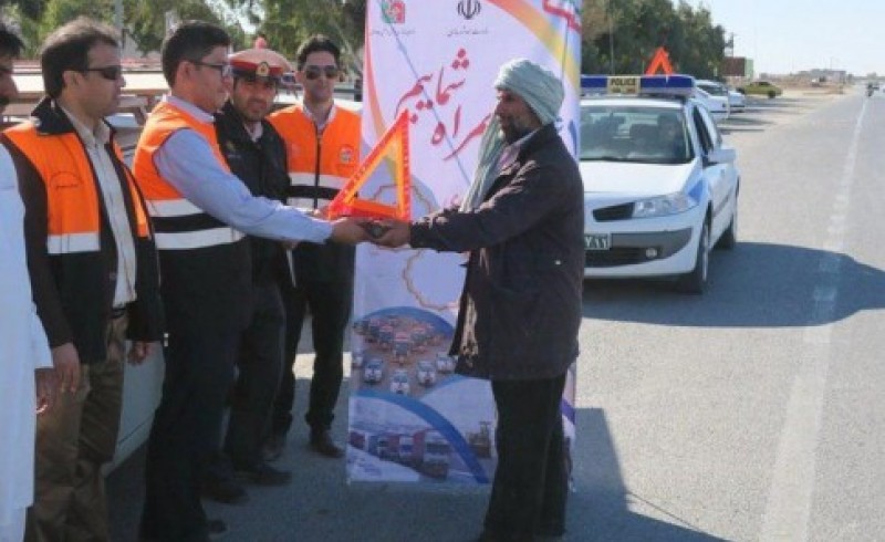 برگزاري مانور روز بدون حادثه رانندگی در محورهاي مواصلاتي سیستان و بلوچستان