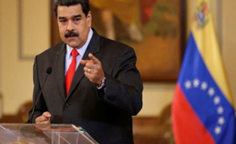 مادورو: پمپئو یک دلقک است
