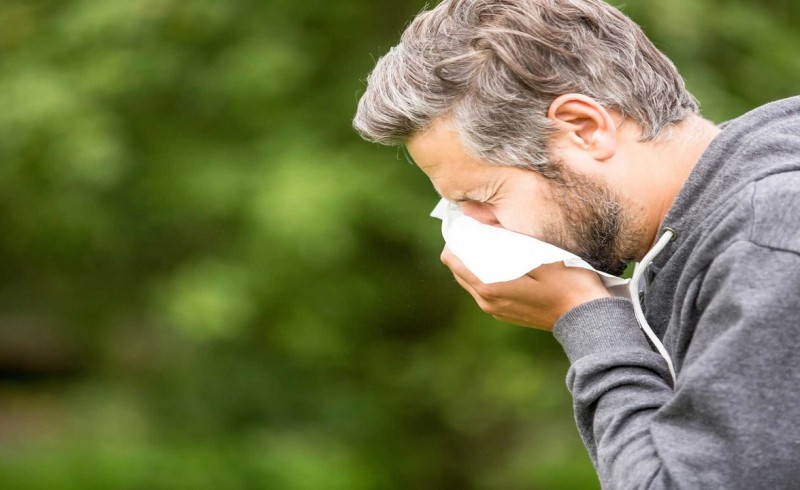 چگونه سرماخوردگی، آنفولانزا و کرونا را از یکدیگر تشخیص دهیم؟