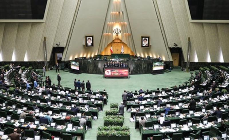 مخالفت مجلس با طرح «انتزاع بخش مسکن از راه» و تشکیل دو وزارتخانه