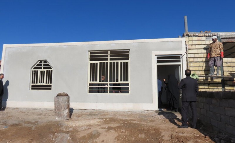 یک باب خانه محرومین در مهرستان افتتاح شد/ بارقه امید در جامعه با اقدامات محرومیت زدایی سپاه