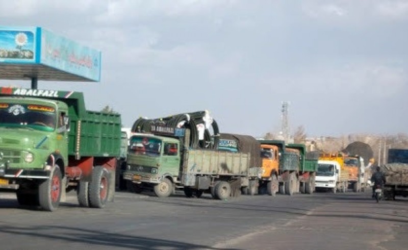 تنها جایگاه گازوئیل مهرستان به دلیل خرابی تعطیل شد/ کامیون داران نگران  سهمه سوخت نباشند